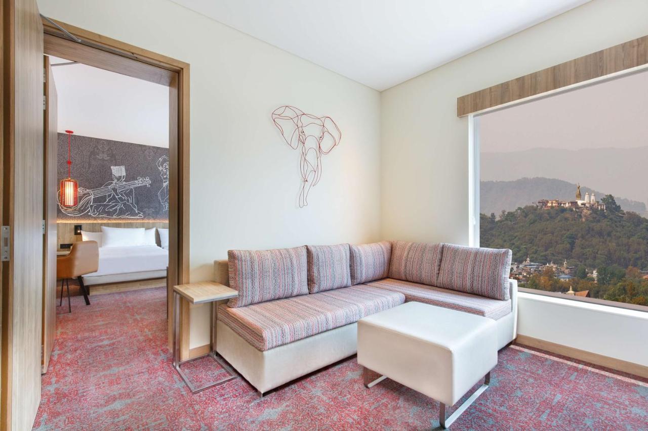 Hyatt Centric Soalteemode Kathmandu Hotel Ngoại thất bức ảnh