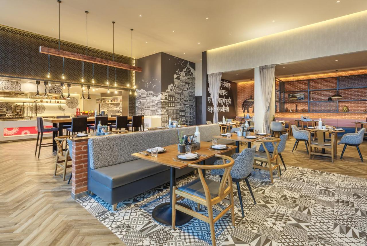Hyatt Centric Soalteemode Kathmandu Hotel Ngoại thất bức ảnh
